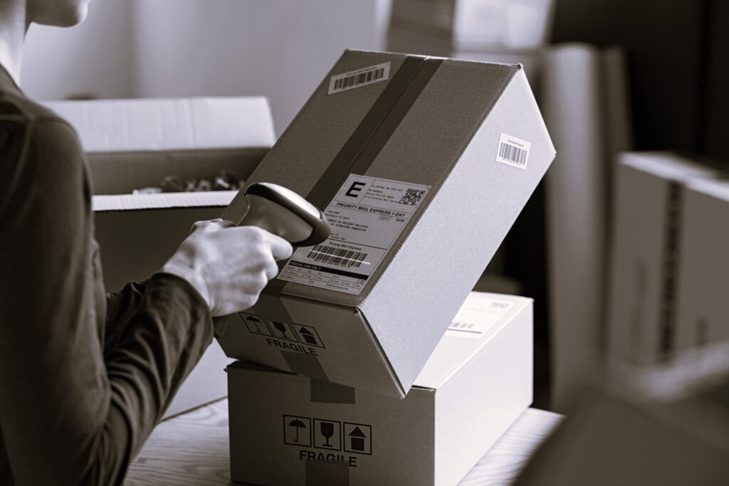 Scanning parcel barcode before shipment